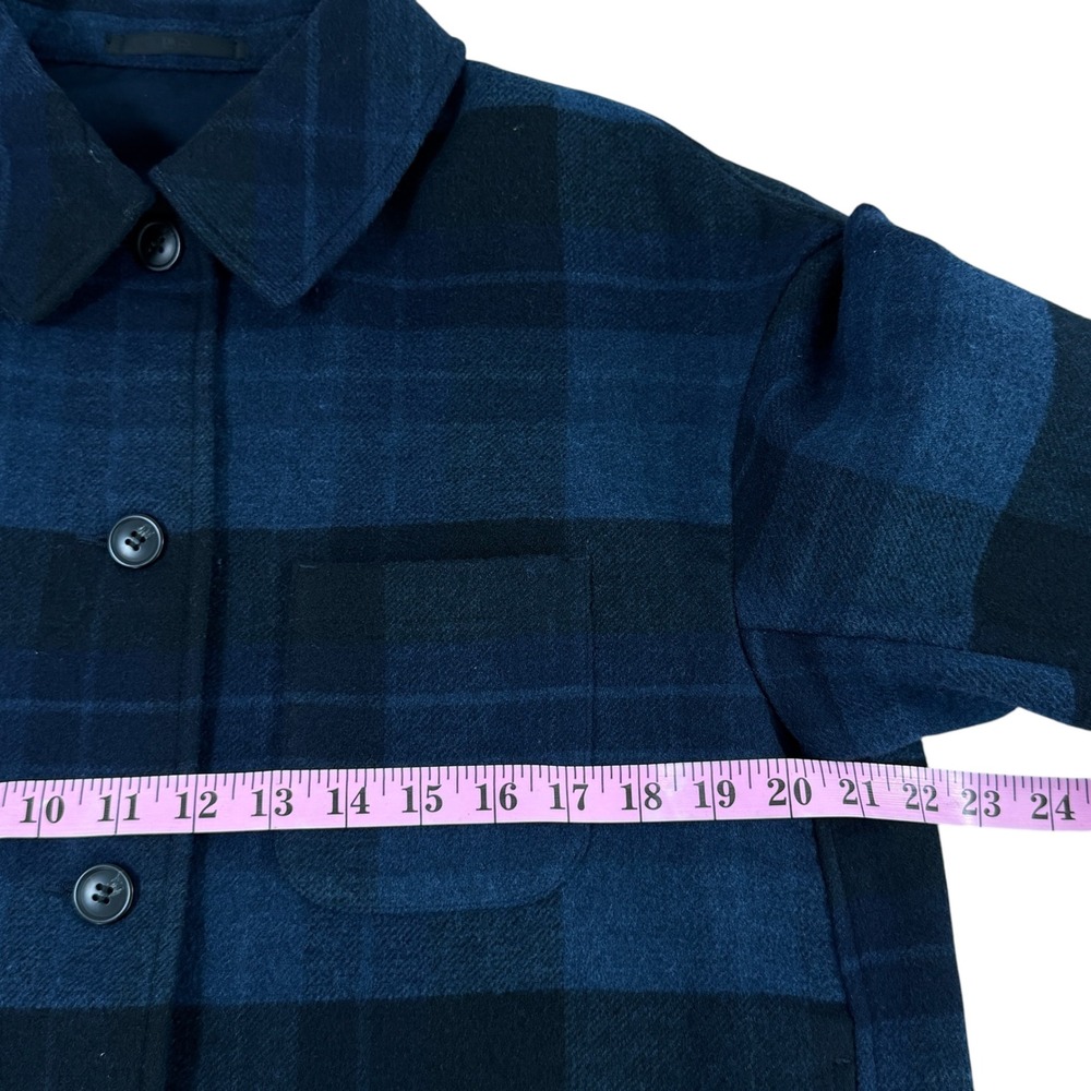 Uniqlo Women's Oversized Boxy Short Jacket Plaid Navy Blue Black Check Medium - Picture 7 of 13
